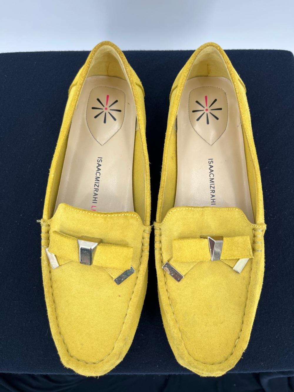 Isaac Mizrahi Mustard Yellow Suede Bow Loafers Size 8